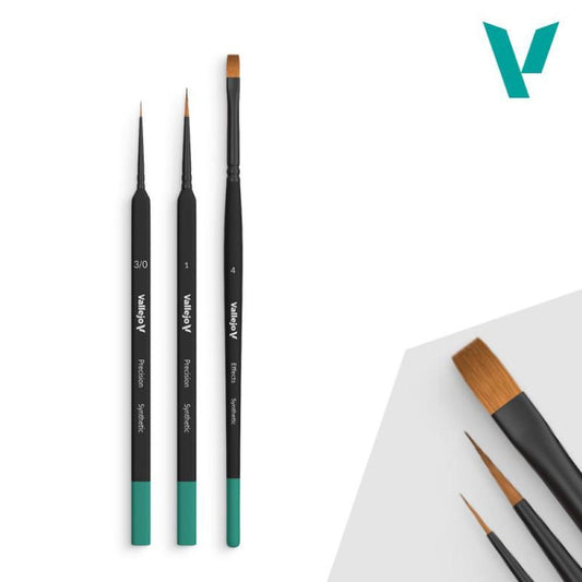 Vallejo Brush Set Precision Starter Set (Round No.1 & 3/0 Triangular Handle, Flat No.4, synthetics)