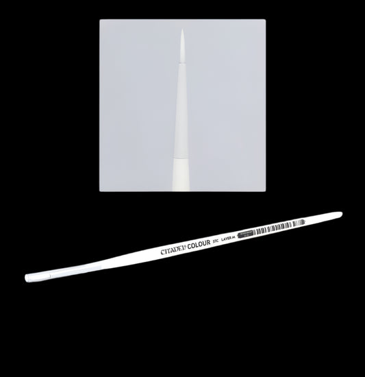 SYNTHETIC LAYER BRUSH (MEDIUM)