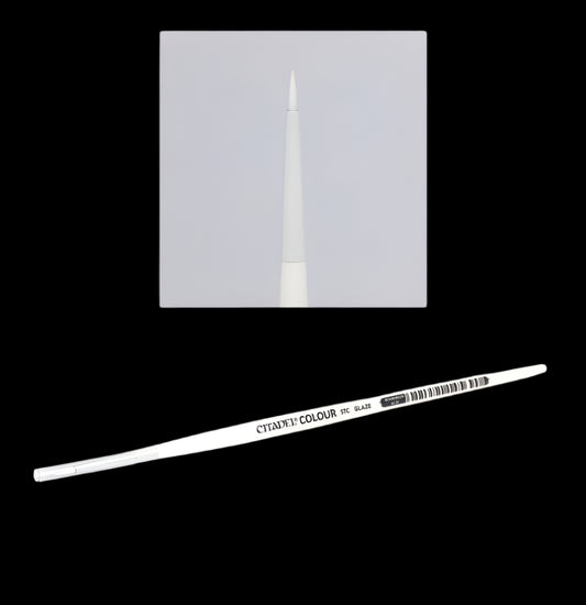 SYNTHETIC SHADE BRUSH (MEDIUM)